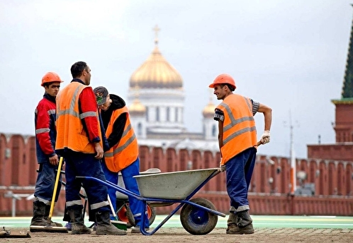 Депутат Госдумы Бессараб выступила против запрета мигрантам переезжать в РФ с семьями