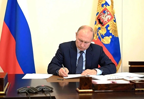 Путин подписал закон о защите россиян от кибермошенничества