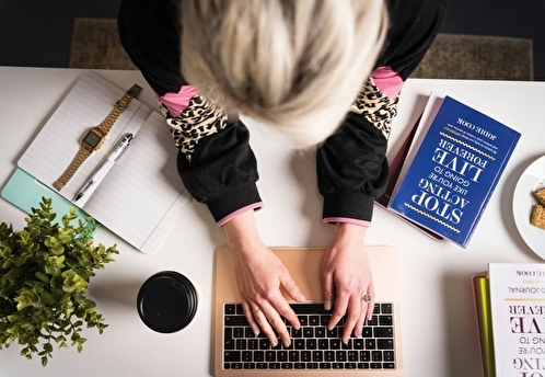 Flowwow запускает образовательную инициативу и конкурс для женщин-предпринимательниц