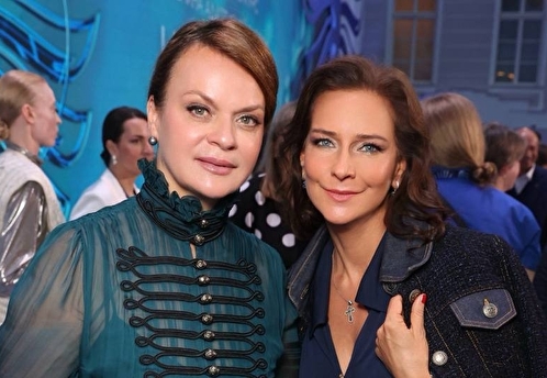 Елена Север выступила на гала-показе конкурса адаптивной моды «На крыльях» в рамках ПМЭФ
