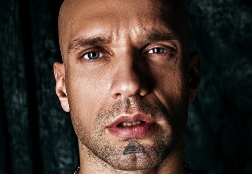 В Москве составили протокол на рэпера Лигалайза за нарушение порядка деятельности иноагента*