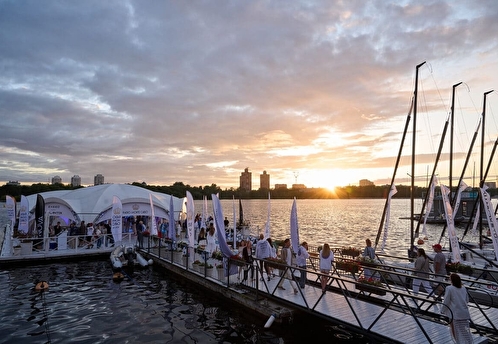 Регата Radio Monte Carlo: морская эстетика и премьера коллекции Héritage