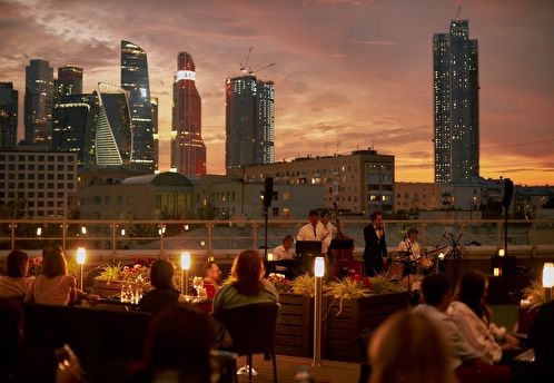 Планы на осень: провести уикенд в Adagio Москва Киевская в самом центре столицы