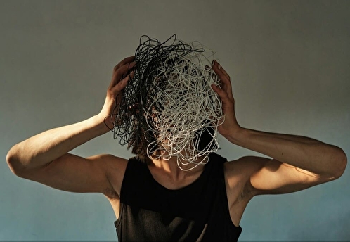 Кто ты без тревоги. Психологический дауншифтинг для тех, кто устал бояться