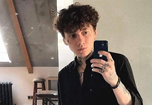 Солиста группы «Три дня дождя» внесли в базу «Миротворца» из-за анонсов концертов в ДНР, ЛНР и Крыму