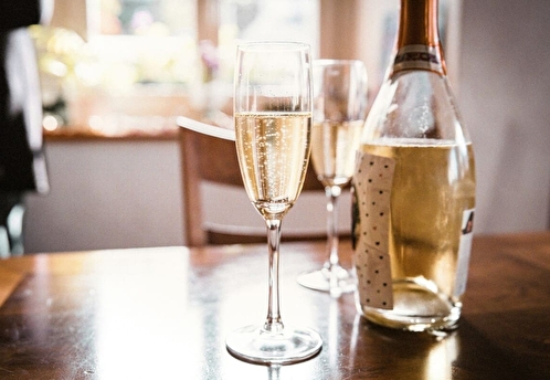 Эксперты прогнозируют рост цен на шампанское с января 2026 года