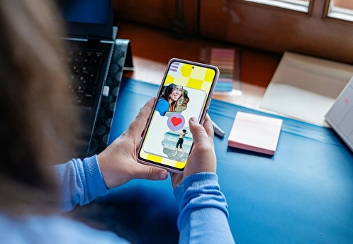 Как перестать бояться онлайн-знакомств: эксперт рассказала, почему возникает виртуфобия и как с ней справиться