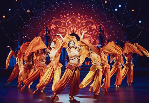 Театральная компания Дмитрия Богачева «Бродвей Москва» представила клип «Будь самим собой»