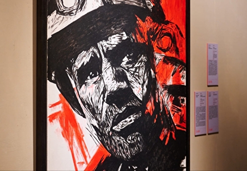 В Москве открылась выставка «Искусство труда» с лучшими работами фестиваля «Время, вперёд!»