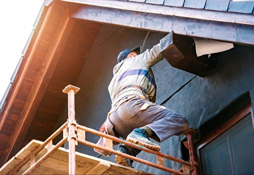 Аванс без работ: как управляющая компания потеряла сотни тысяч рублей на ремонте кровли