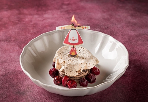 Масленица: гид по самым вкусным блинам в Москве и Петербурге