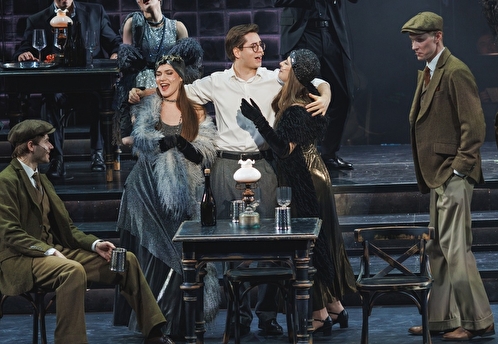 Повторить нельзя прожить: как эмоции превращают зрителя в постоянного гостя