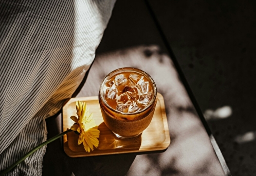 Выдохнуть за городом и в городе: усадьбы, фестивали и вечёрки — куда поехать на выходные за живыми эмоциями