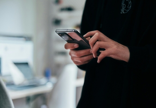 С 1 мая переводы через СБП станут частично платными