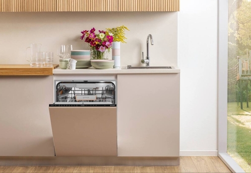 Gorenje добавила в серию UltraClean новую встраиваемую модель посудомоечной машины