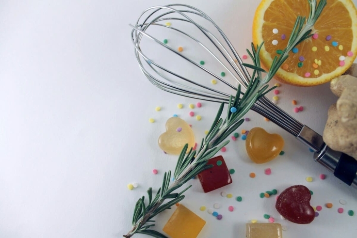 Новогодний стол без стресса: 4 лайфхака от бренд-шефа