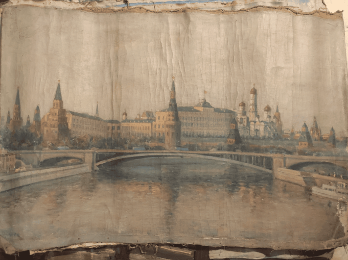 Картины из рулонов: как на подмосковной даче нашли неизвестные работы художника из коллекции Третьяковки