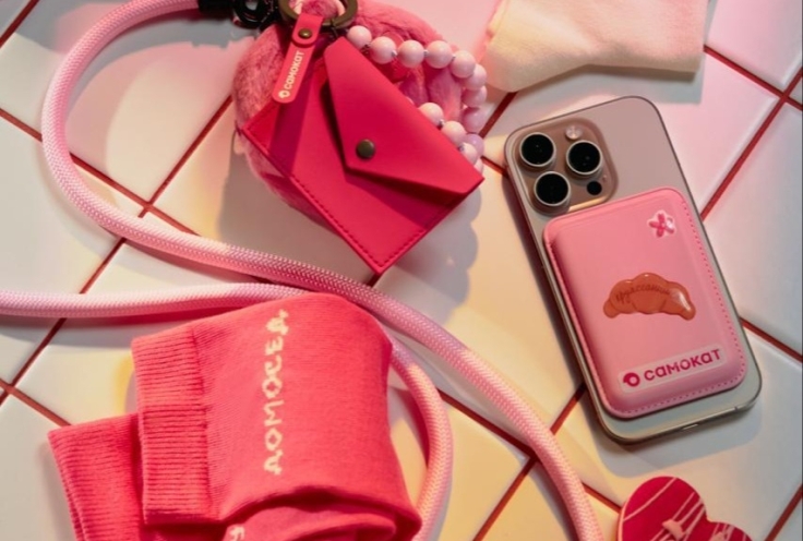 Домосед и булколюб: Самокат выпустил лимитированную коллекцию аксессуаров