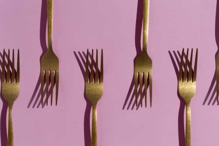 Магия Линды, стейки по цене кофе и «Родная Матрешка»: гастроновости недели