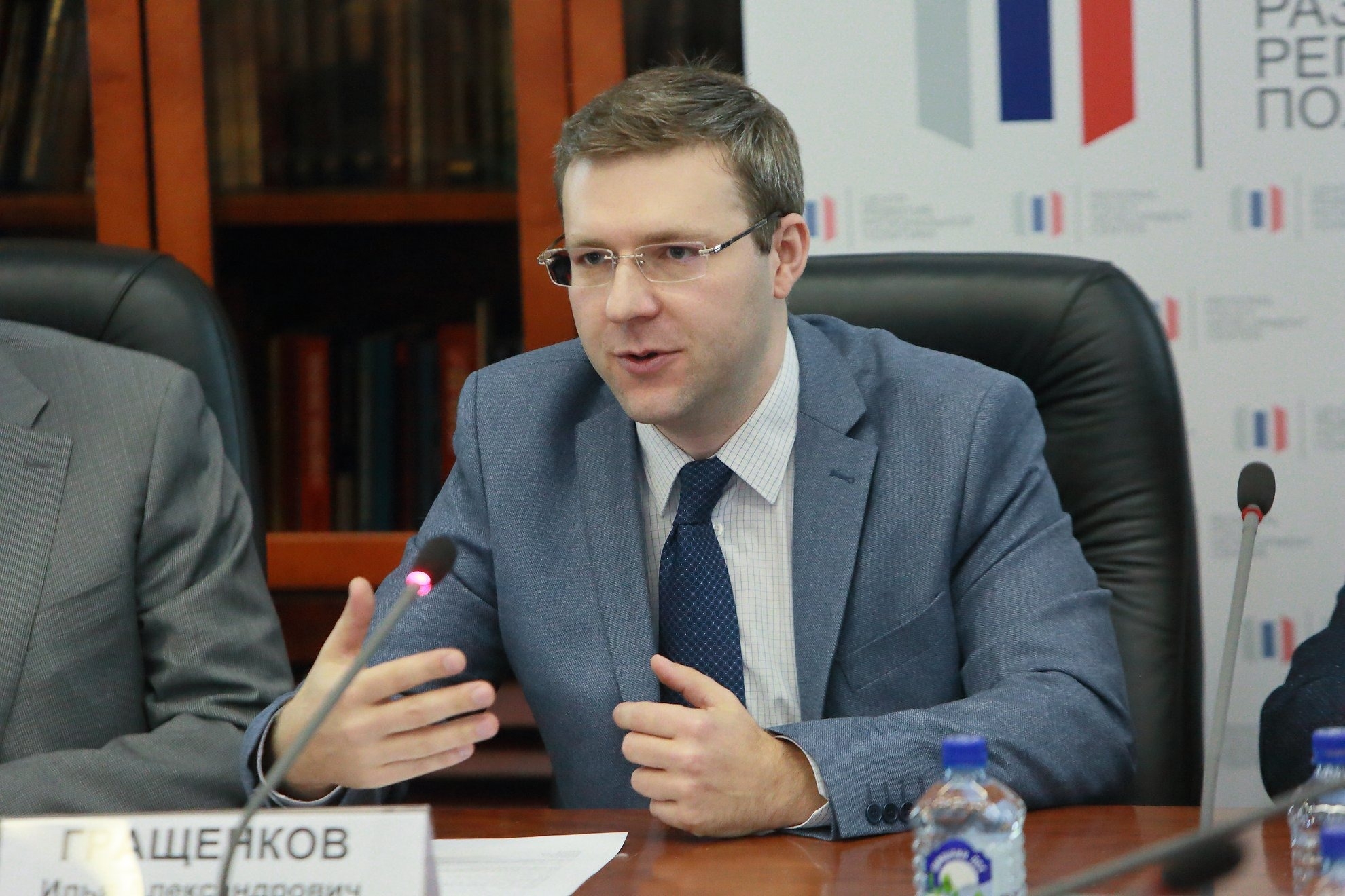 Илья Гращенков: реализация плана по проведению досрочных выборов в Госдуму зависит от ЕДГ-2020