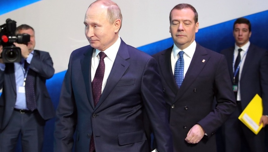 Путин наградил Медведева орденом «За заслуги перед Отечеством» III степени