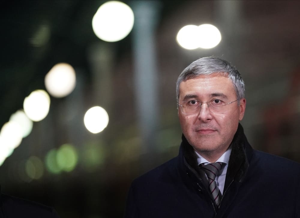 Попытка укрепить статус министра Фалькова может привести к международному скандалу