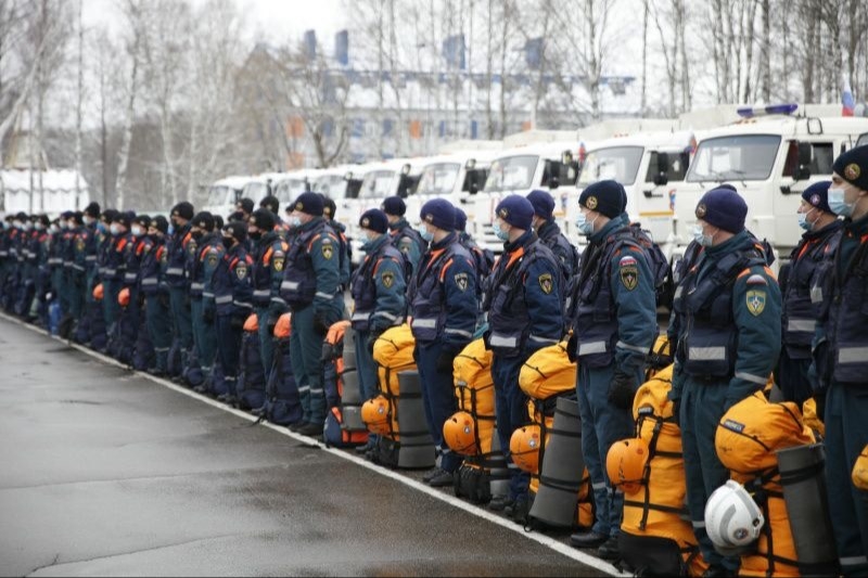 МЧС России отправляет спасателей в Нагорный Карабах