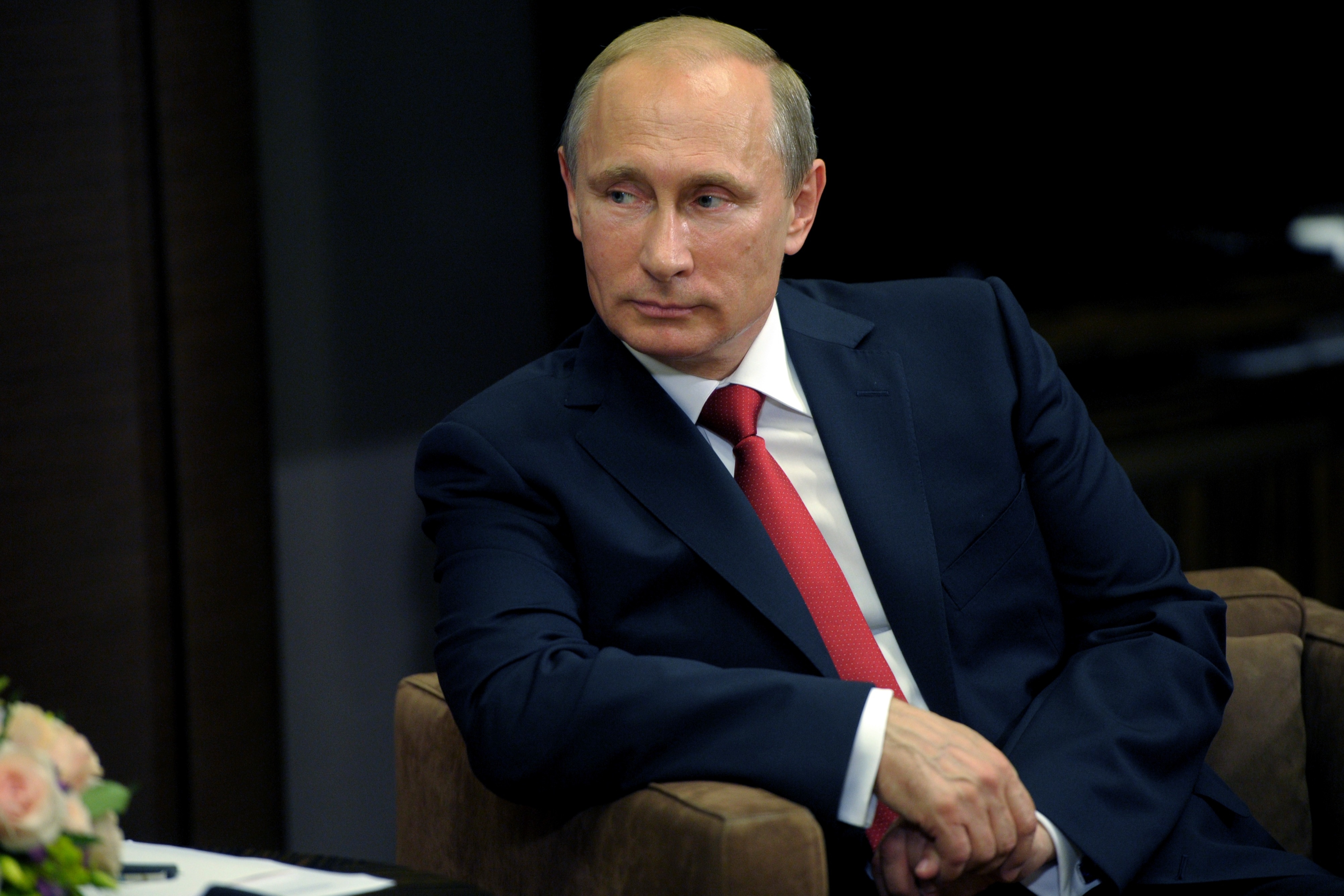Кремль направил Украине предложения по встрече Путина и Зеленского