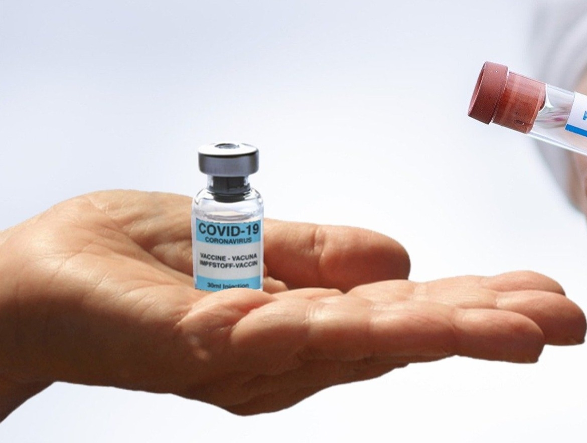 В Подмосковье для сотрудников сферы услуг ввели обязательную вакцинацию