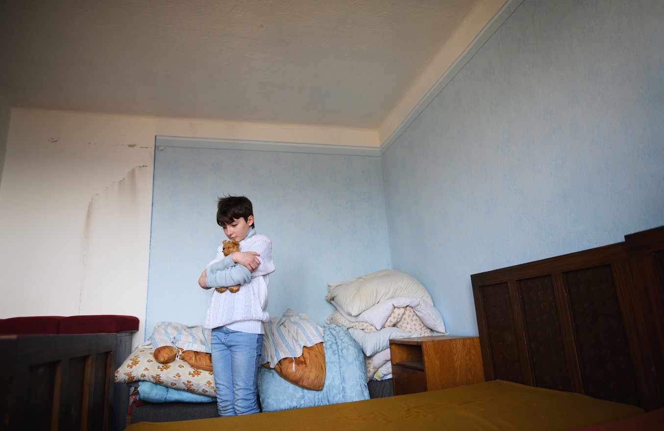 Подмосковье реализует проект по поиску семей для детей из Донбасса 