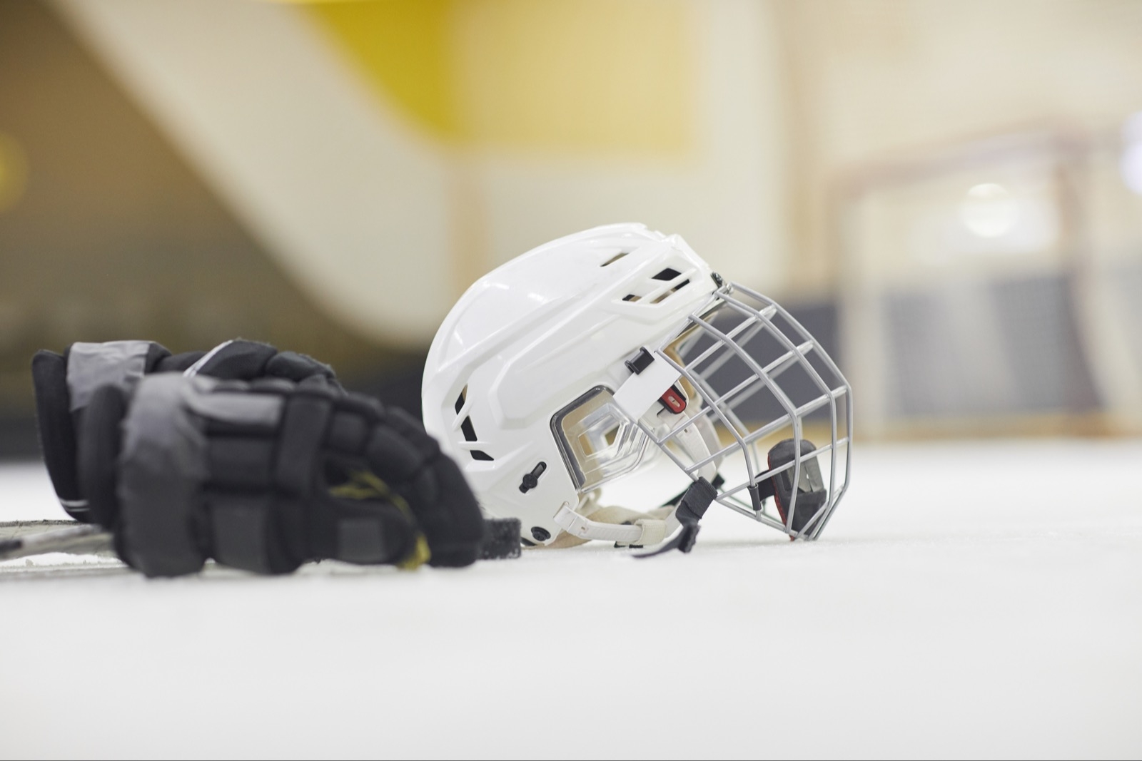 В Санкт-Петербурге на тренировке погиб юный хоккеист