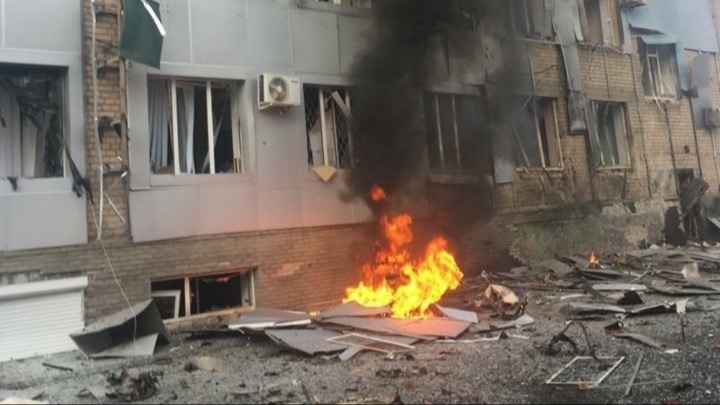 При взрыве у здания телекомпании в Мелитополе пострадали шесть человек