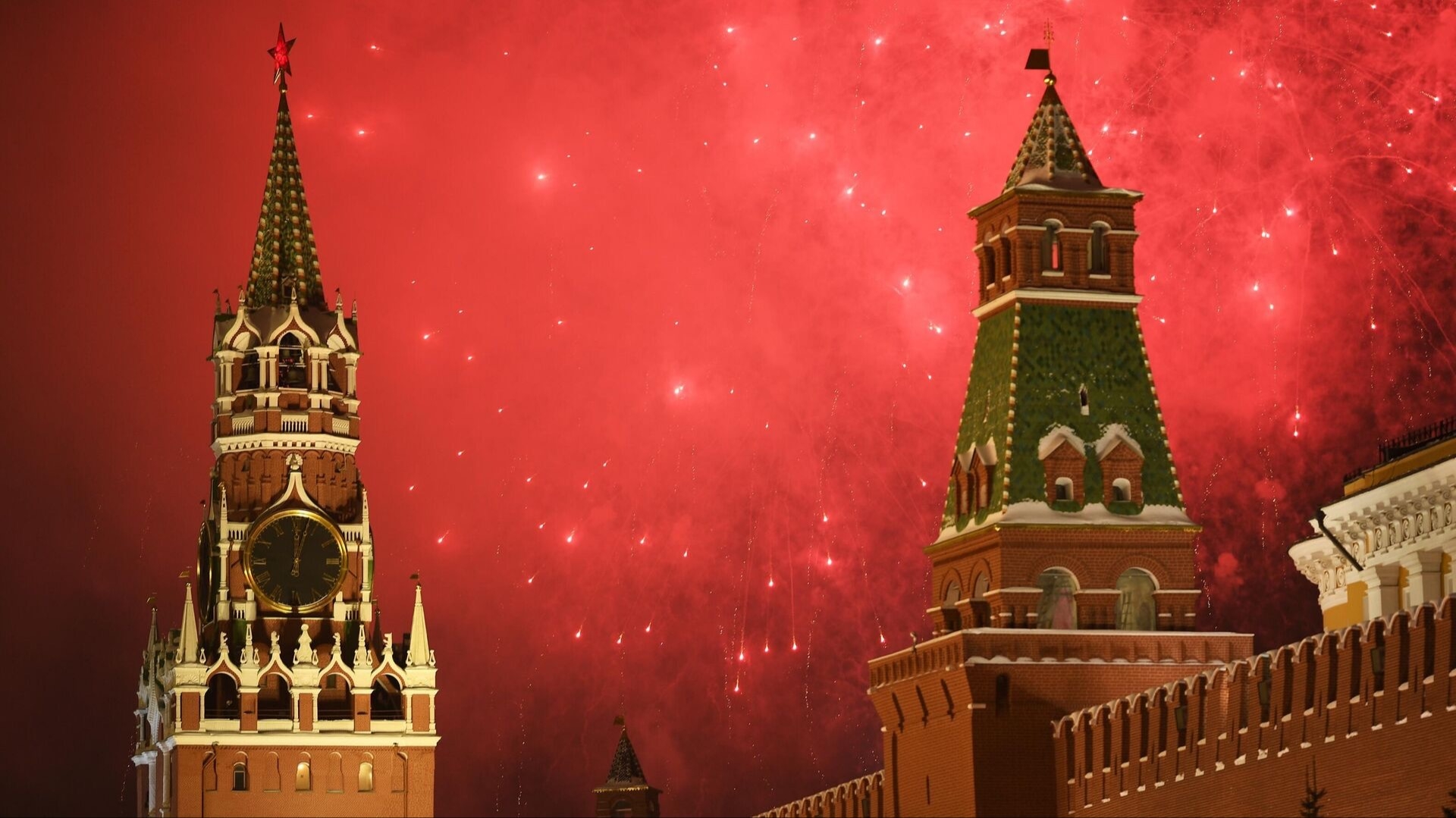 Вход на Красную площадь во время новогодних гуляний ограничат
