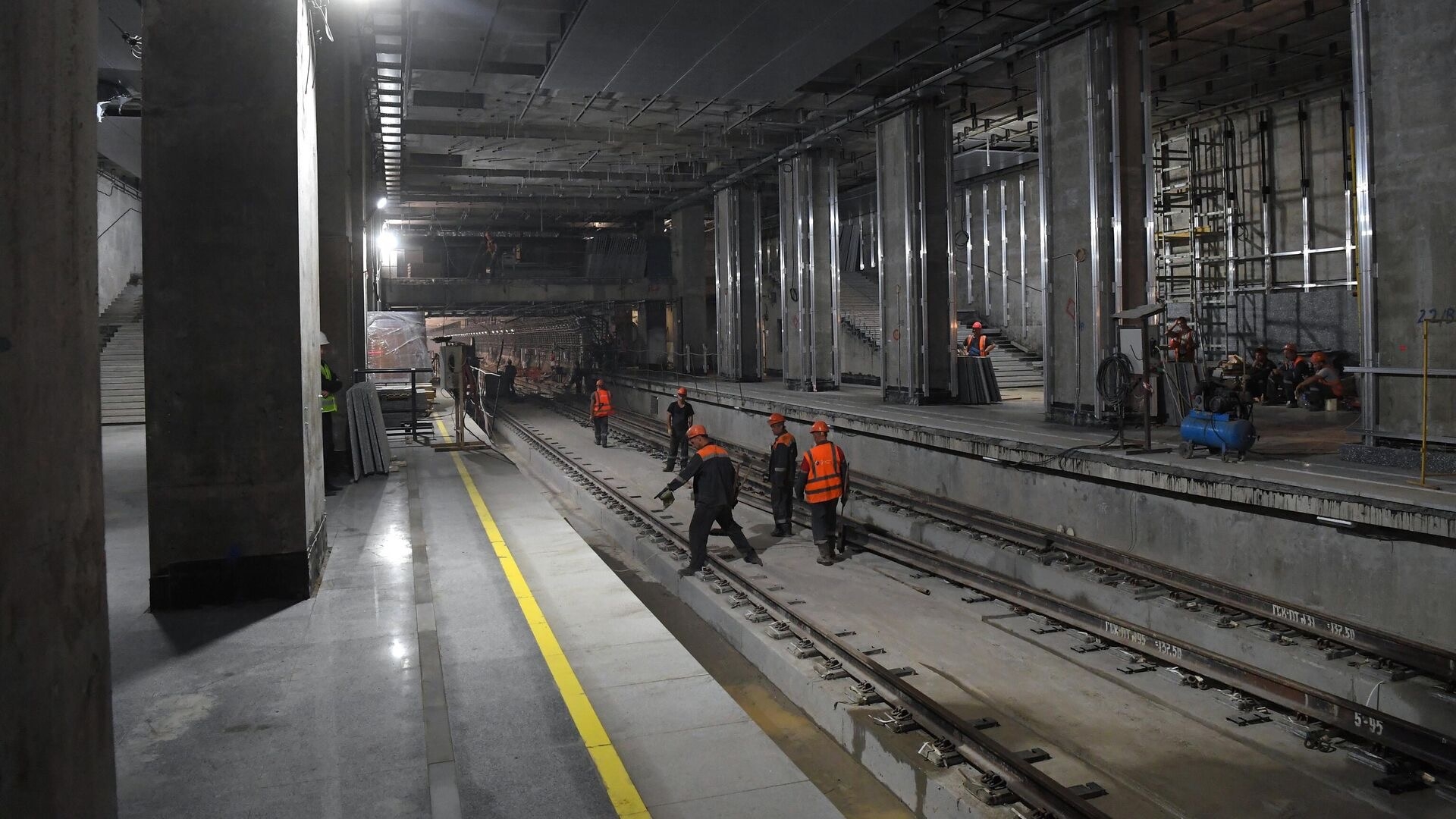 В Москве завершили строительство Большой кольцевой линии метро