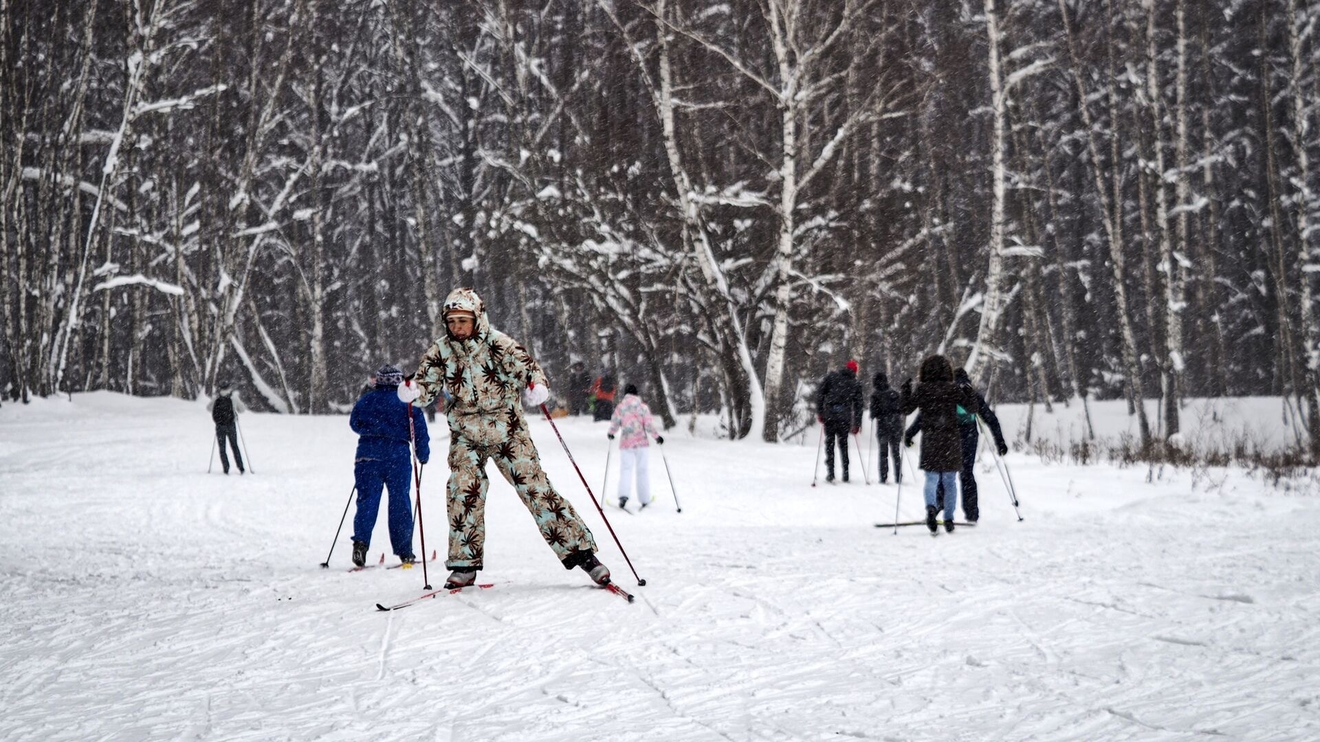 В столичных парках работают 67 лыжных трасс