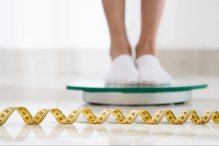 Диетолог рассказала, как безопасно похудеть после новогодних каникул