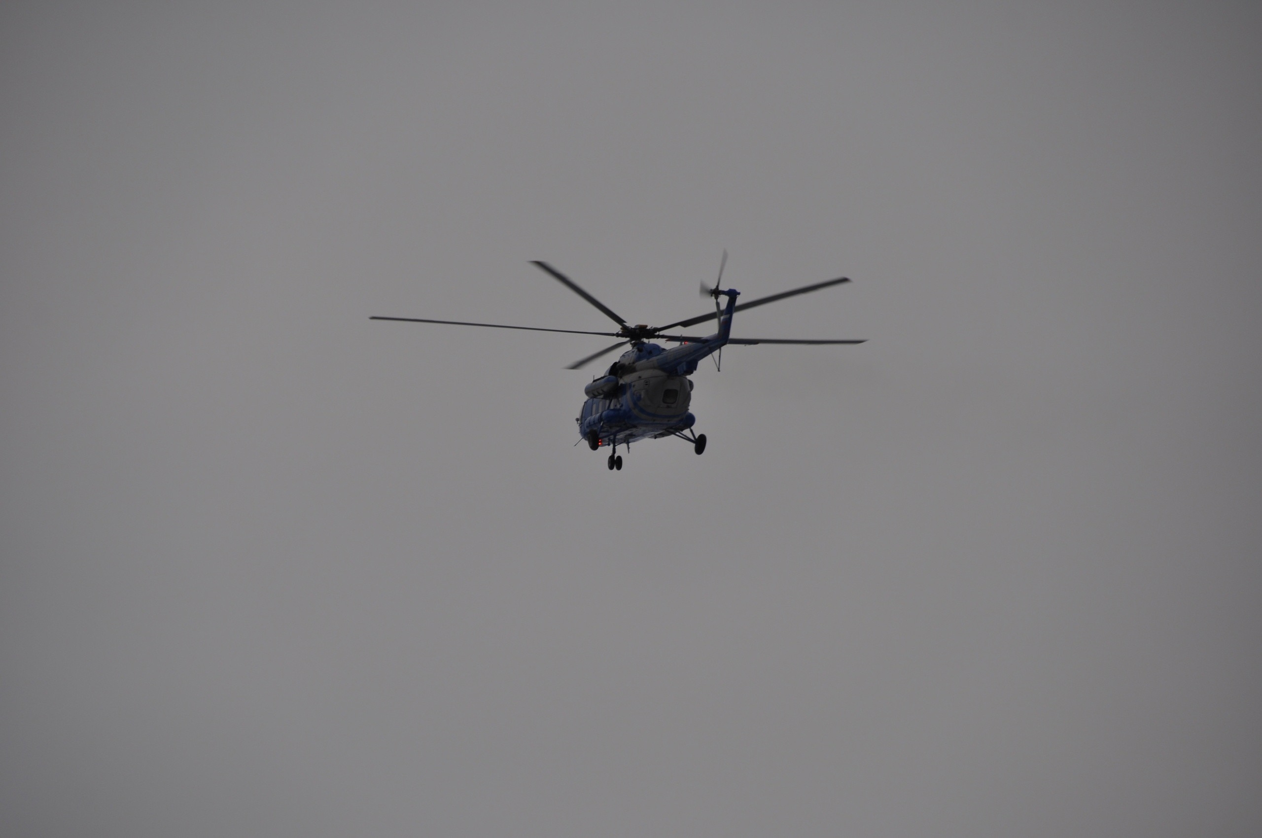 В Мурманской области разбился вертолет: на борту было 9 человек