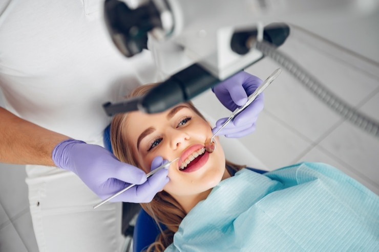 Российские стоматологические клиники экономят на запчастях для имплантатов