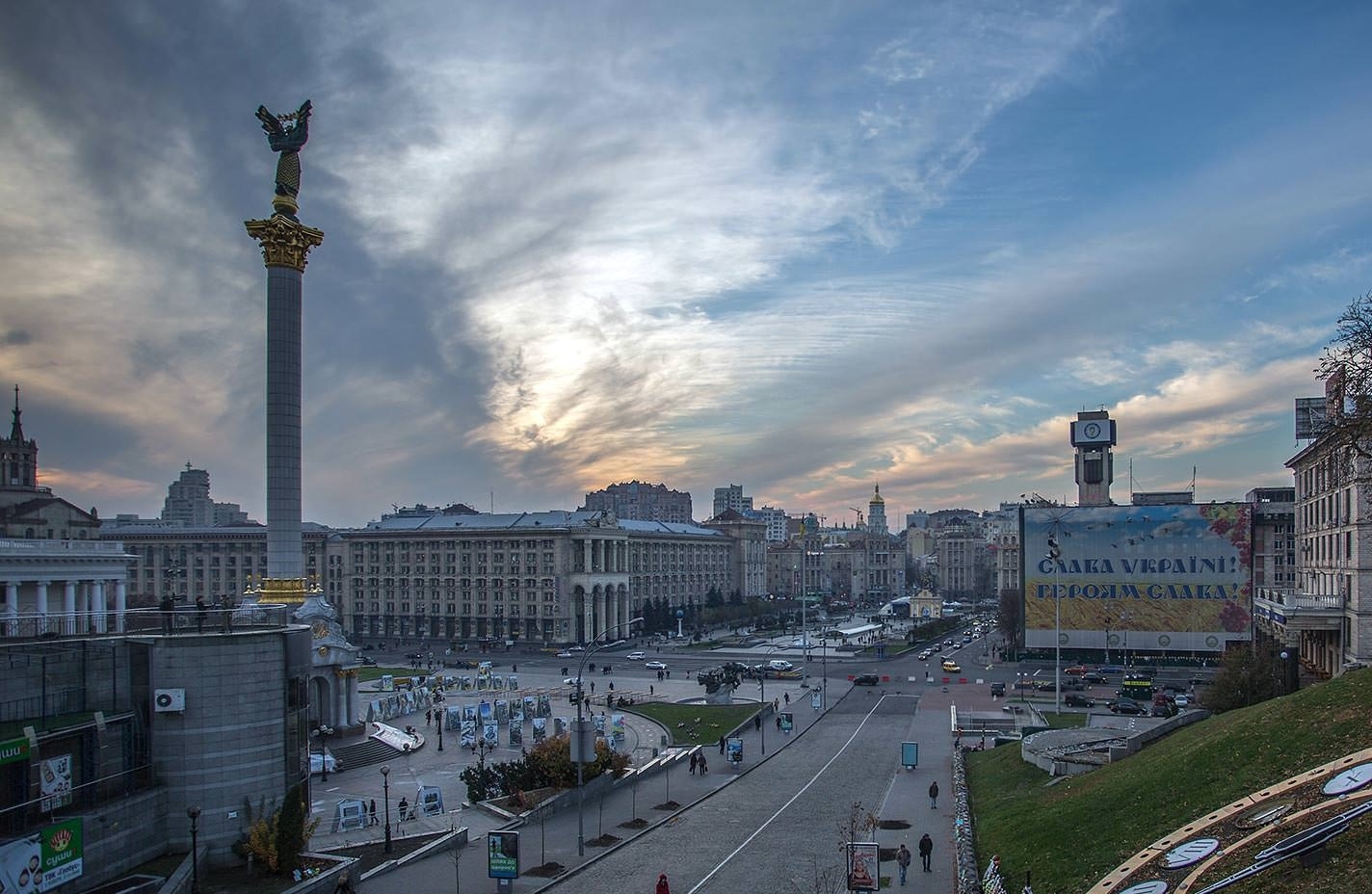 В Киеве и Одессе в ночь на 4 мая прогремела серия взрывов, работают системы ПВО ВСУ