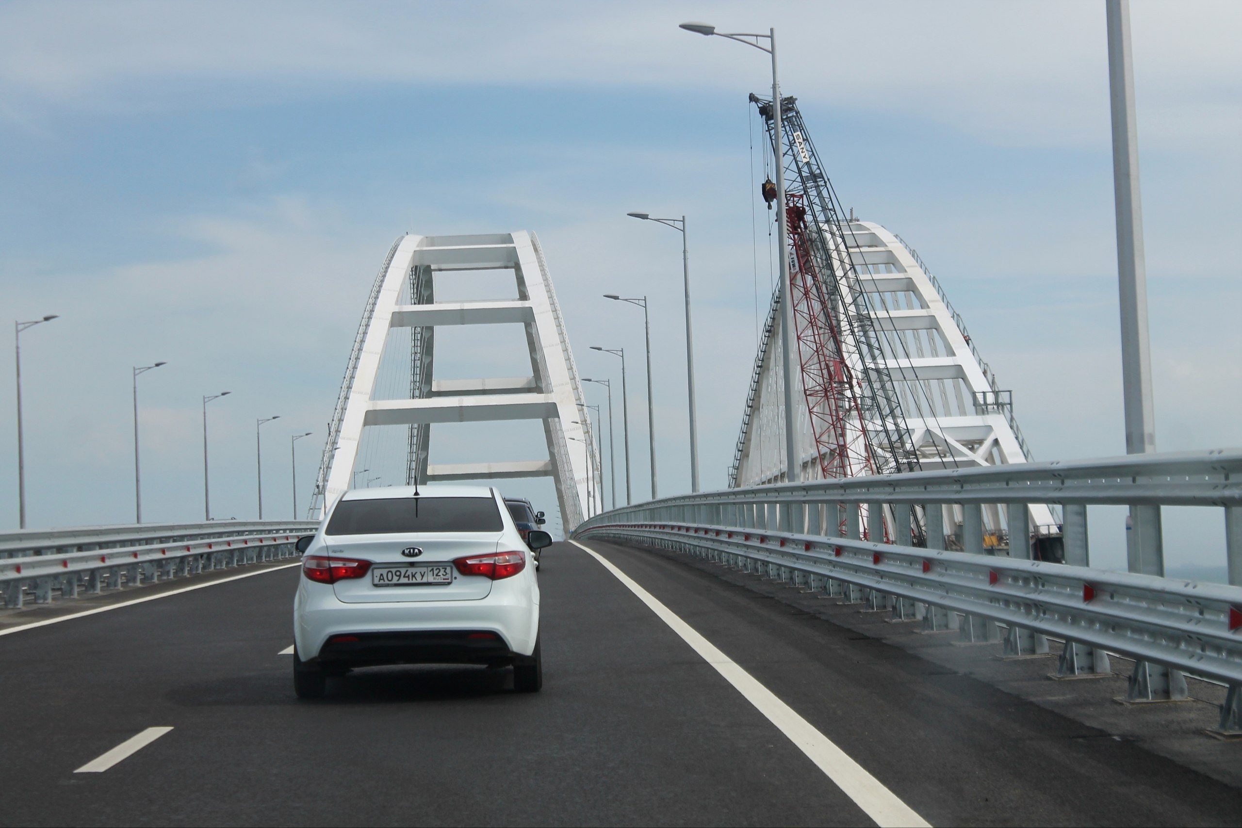 Крымский мост легковой автомобиль