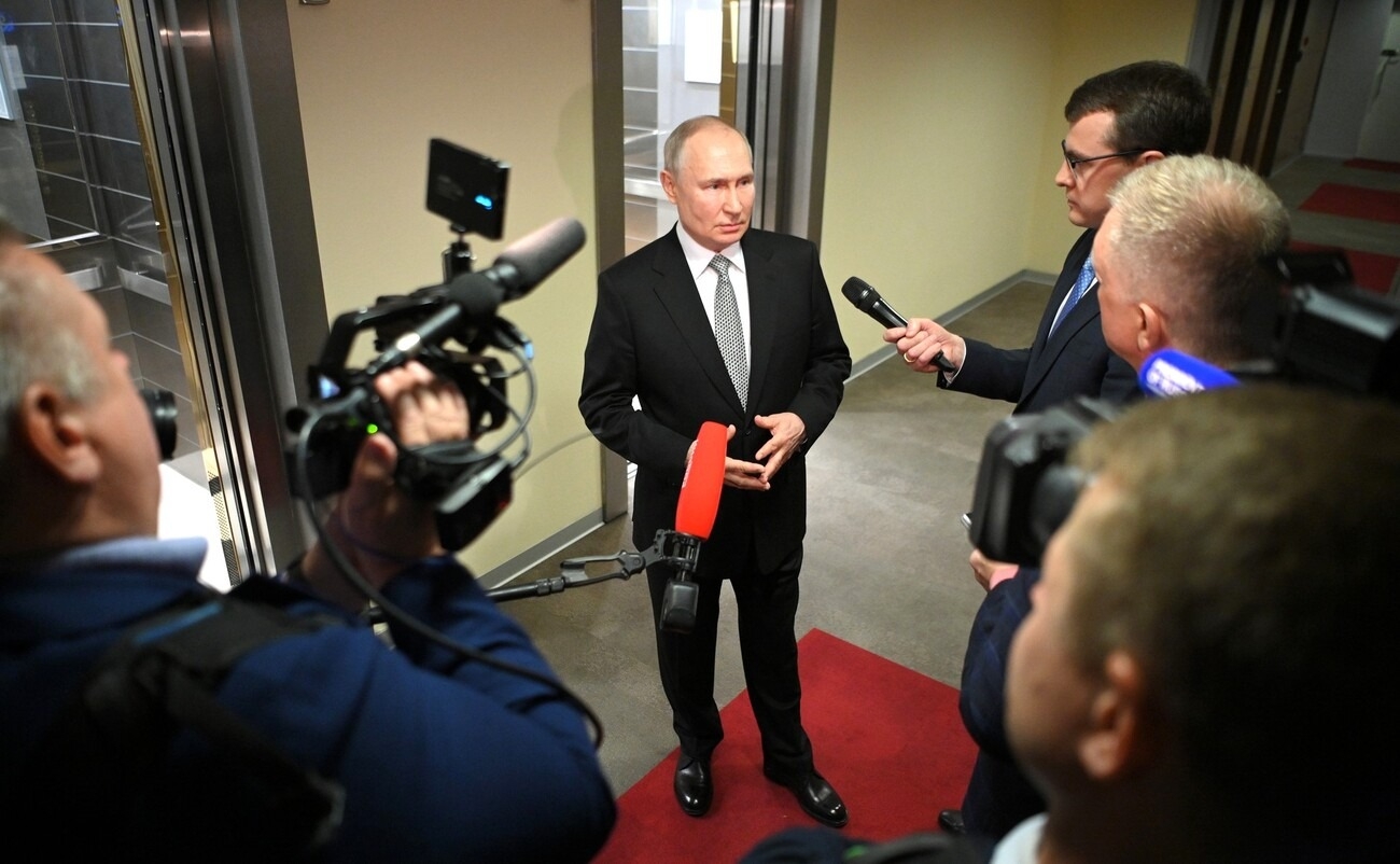 «ЧВК «Вагнер» не существует» — Владимир Путин рассказал подробности встречи с Пригожиным