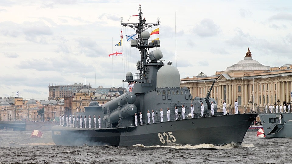 В Санкт-Петербурге пройдет парад в честь Дня ВМФ