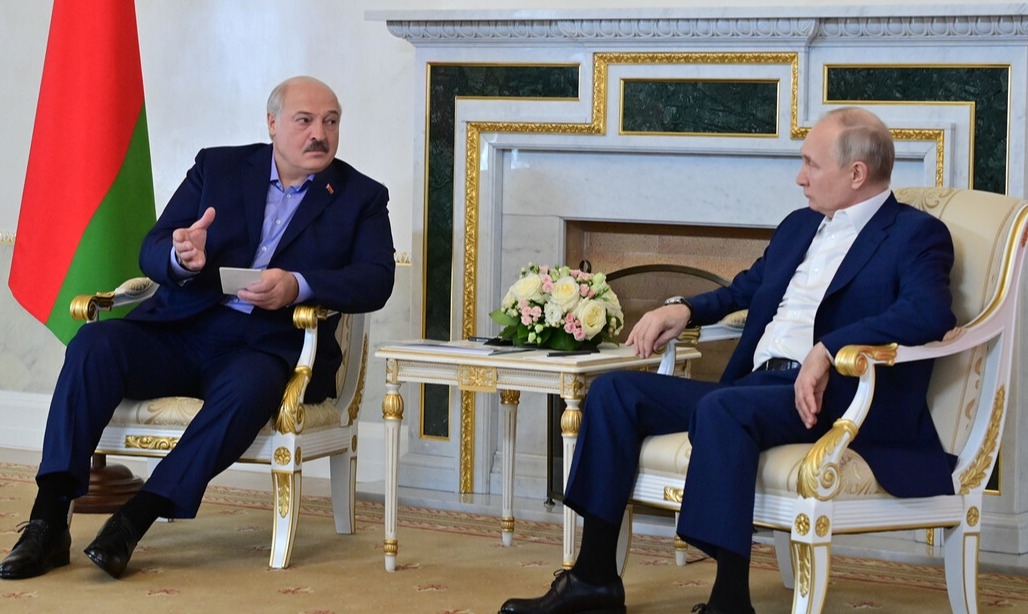Песков: на встрече Путина и Лукашенко обсуждалась повестка дня
