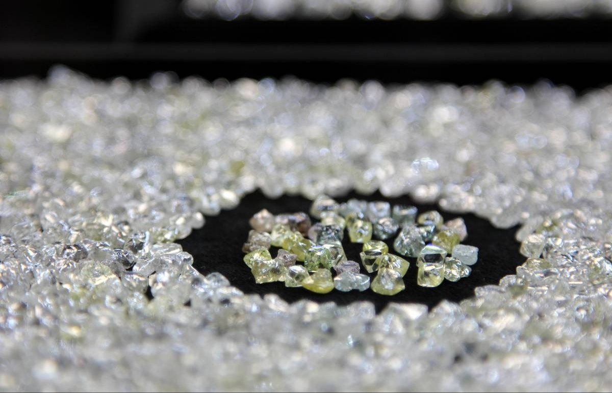 The Times: европейские ювелиры жалуются на ограничения из-за российских алмазов