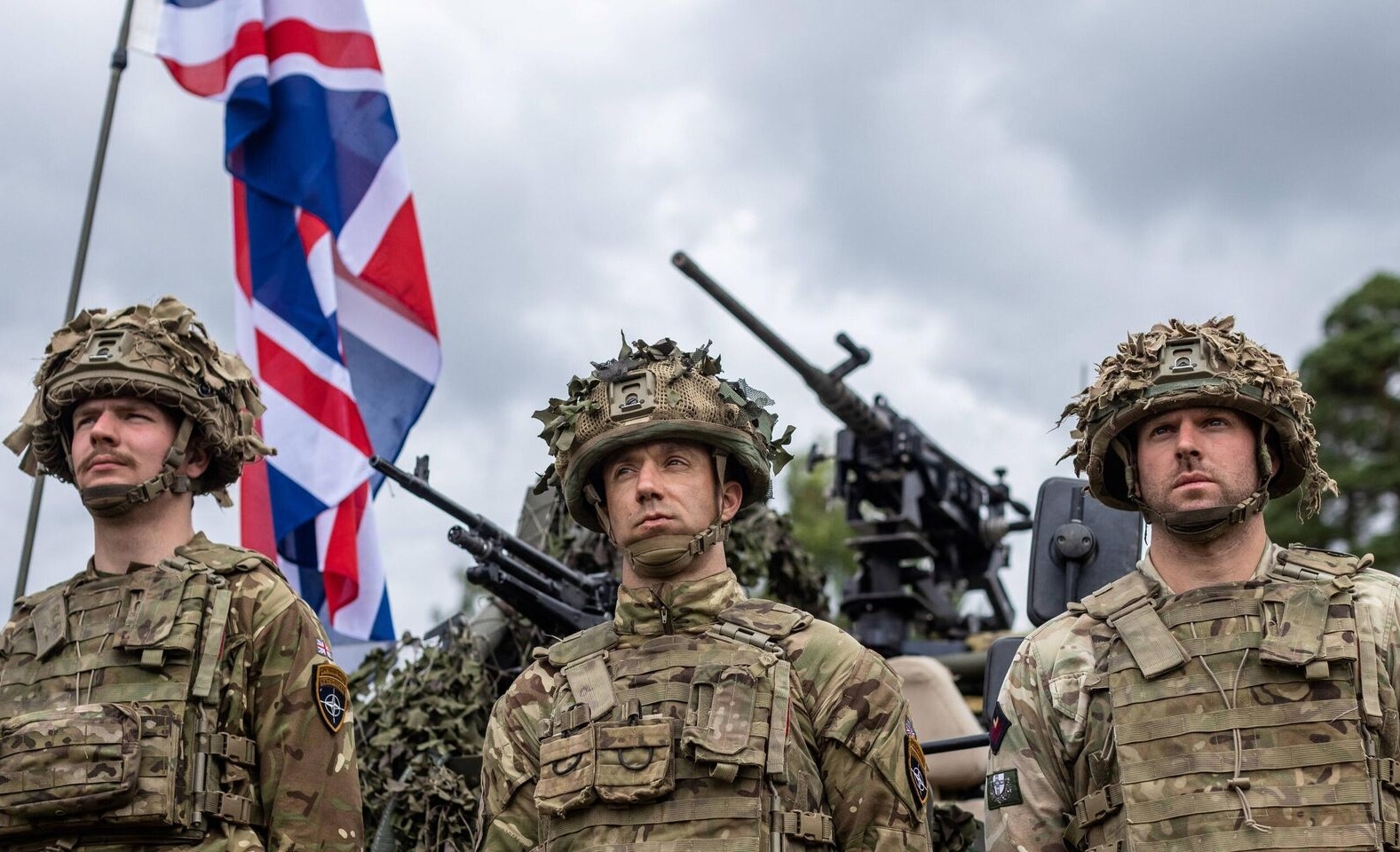 Telegraph: в случае конфликта с Россией армия Великобритании продержится пару месяцев