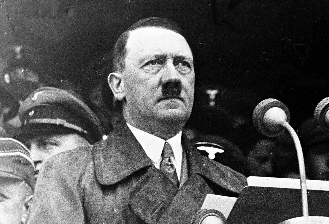 ФСБ: адъютант Гитлера заявлял, что Гитлер хотел вместе с США воевать против СССР