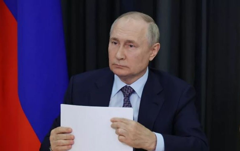 Путин поручил «открыть» Минобороны для внедрения новейшего вооружения