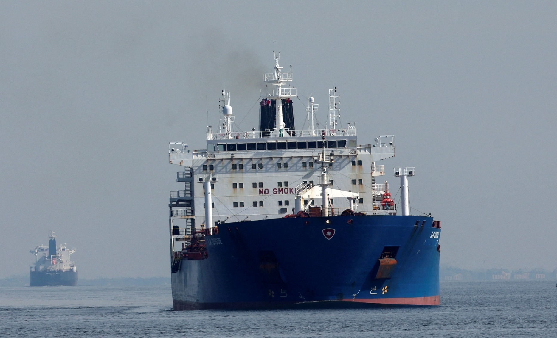 МИД Нидерландов: санкции ЕС закроют порты Европы для танкеров с нефтью РФ