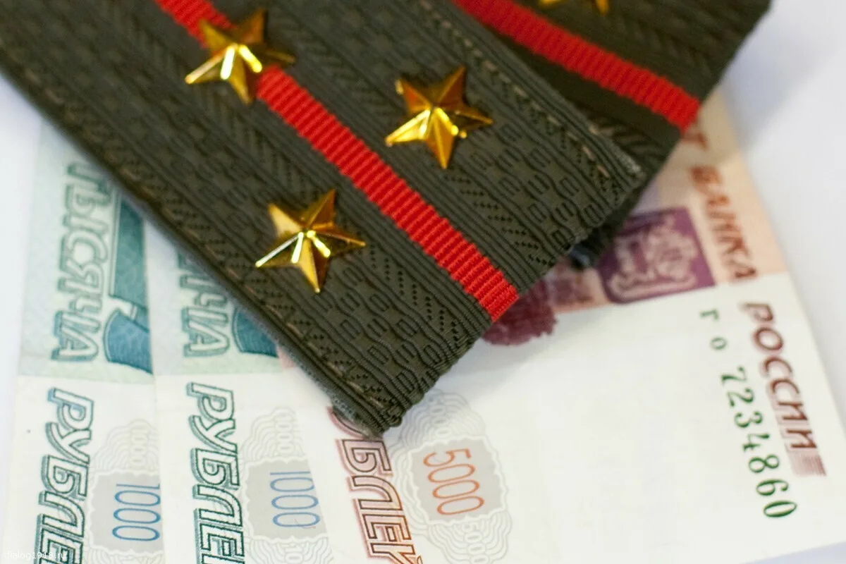 Госдума приняла в I чтении законопроект о повышении пенсий военным пенсионерам на 5,1%