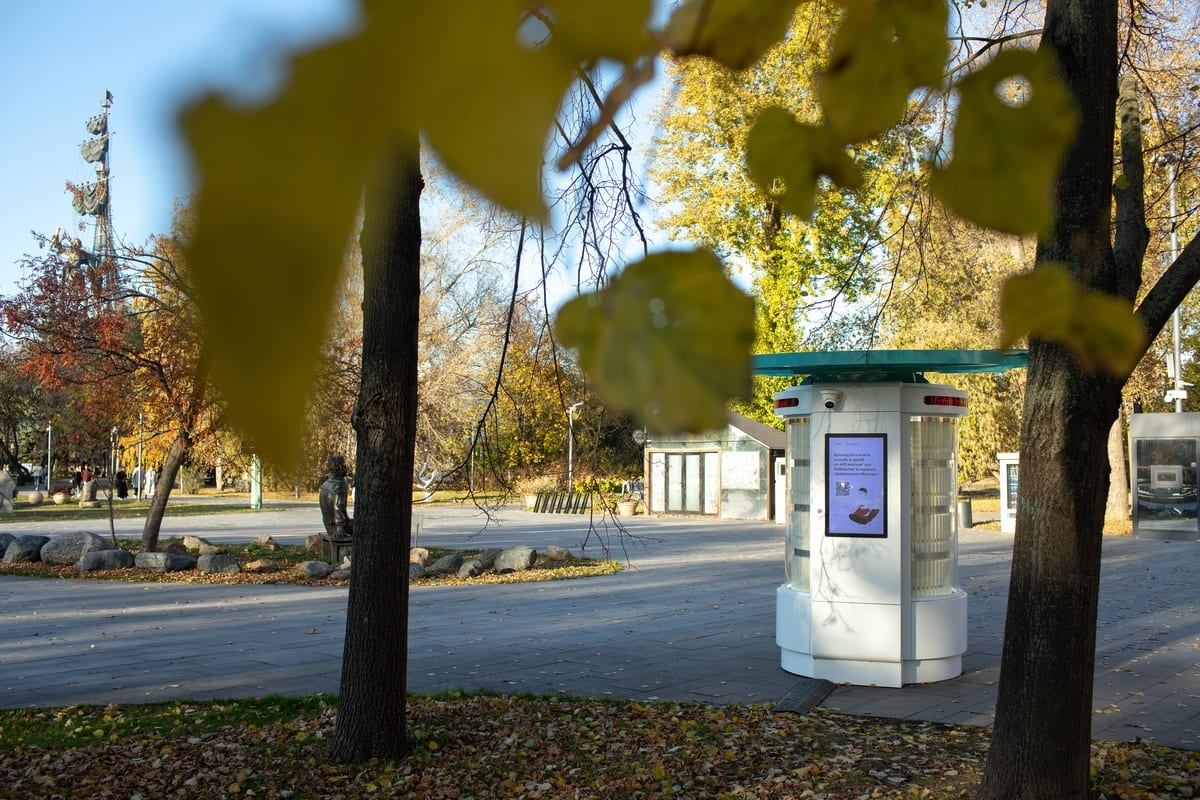 В Москве заработала система книгоматов